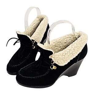 Michael Michael Kors Wmn Wendi Wedge Heel Lace Up Sherpa Black Suede Bootie Sz 7